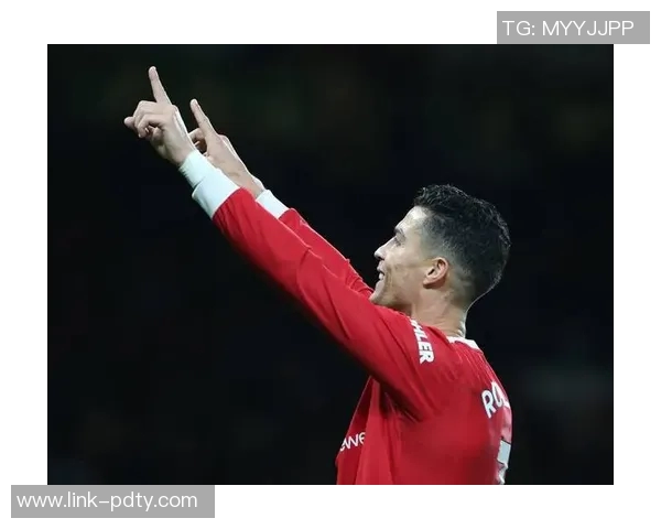 梦回巅峰时刻C罗倒钩进球与昔日欧冠绝技的惊人相似之处